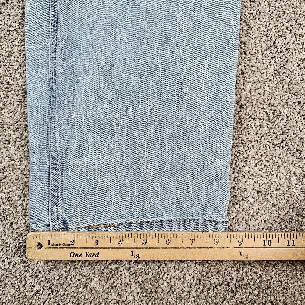 Levis 550 Jeans Mens 38x31 Blue Denim Relaxed Tapered Grunge Skate Distressed